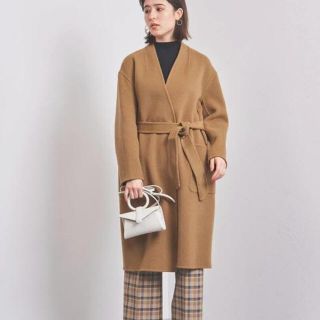 ユナイテッドアローズ(UNITED ARROWS)のVカラー　ノーカラーコート　ベージュ　リボン(ロングコート)