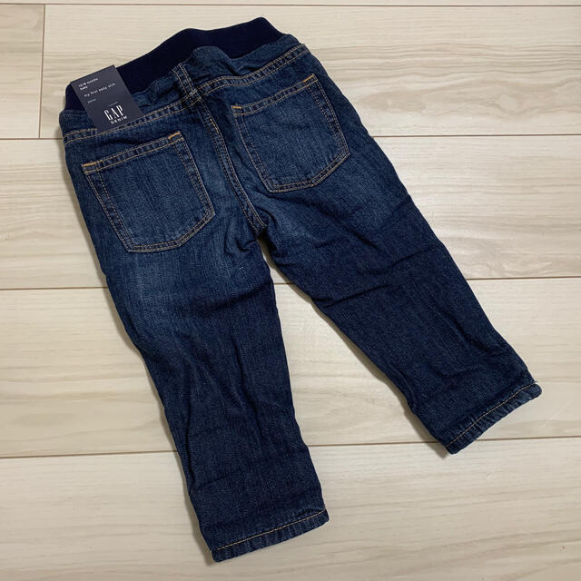 babyGAP(ベビーギャップ)の【新品】babygap 裏地フリース デニムパンツ 80 キッズ/ベビー/マタニティのベビー服(~85cm)(パンツ)の商品写真