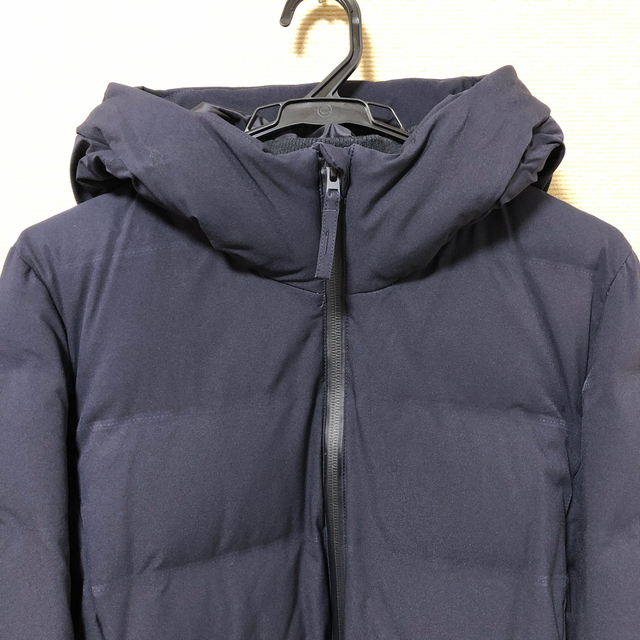 UNIQLO(ユニクロ)のユニクロ　シームレス　ダウンコート レディースのジャケット/アウター(ダウンコート)の商品写真