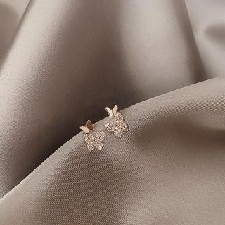 スタージュエリー(STAR JEWELRY)のmicro pave papillon pierce ◯s925 post(ピアス)