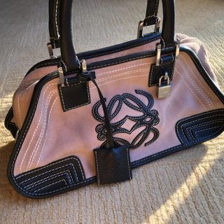 ロエベ(LOEWE)の《LOEWE》 ハンドバッグ Pink(ハンドバッグ)