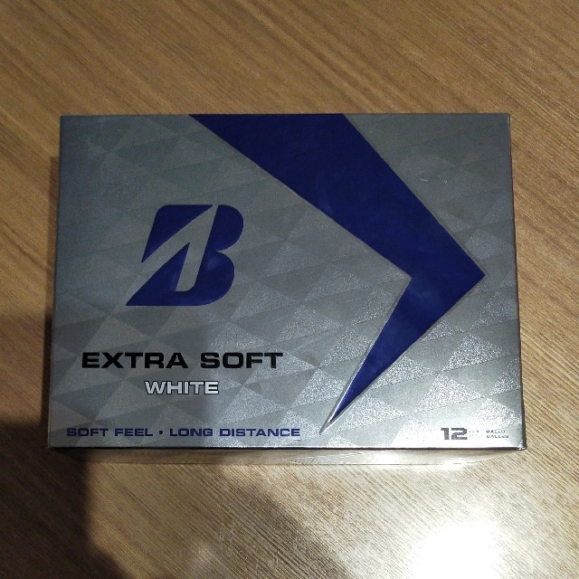 BRIDGESTONE(ブリヂストン)のブリヂストン　EXTRA SOFT　白　1ダース スポーツ/アウトドアのゴルフ(その他)の商品写真