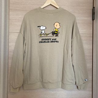 ピーナッツ(PEANUTS)のバックプリントトレーナー(トレーナー/スウェット)