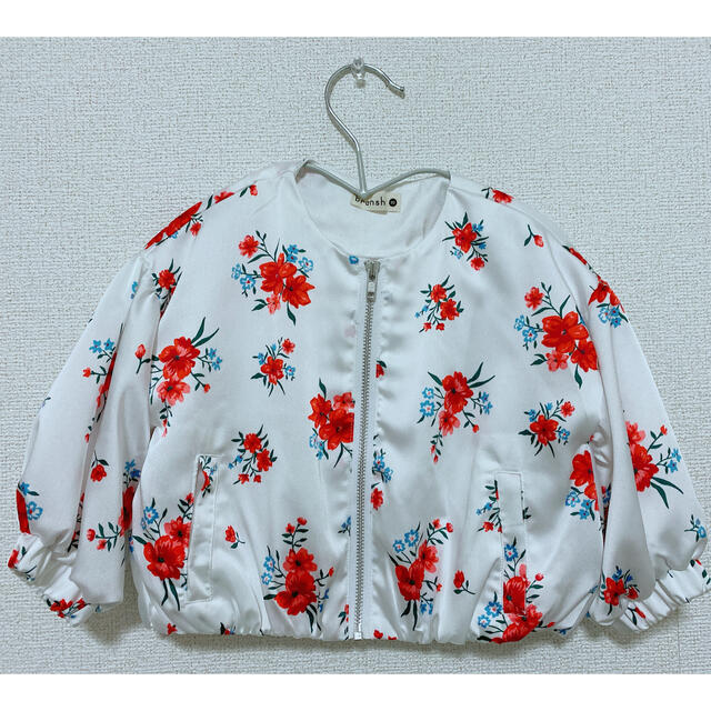 Branshes(ブランシェス)のブランシェス　花柄ブルゾン　90 キッズ/ベビー/マタニティのキッズ服女の子用(90cm~)(ジャケット/上着)の商品写真