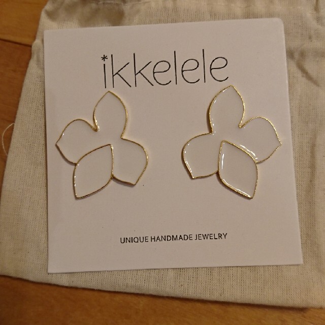 ikkelele ピアス イエナ