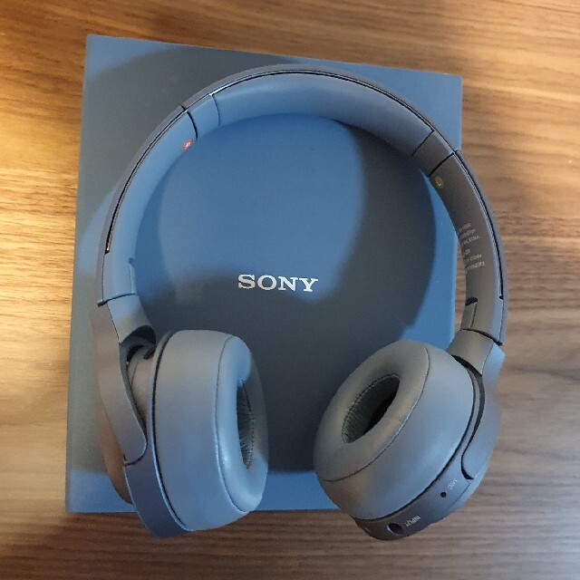 Sony ワイヤレスヘッドホン　WH-H800 1