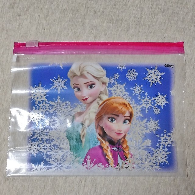 Disney(ディズニー)のジップロック Ziploc アナ雪 3種類 合計32枚 Hawaii インテリア/住まい/日用品のキッチン/食器(収納/キッチン雑貨)の商品写真