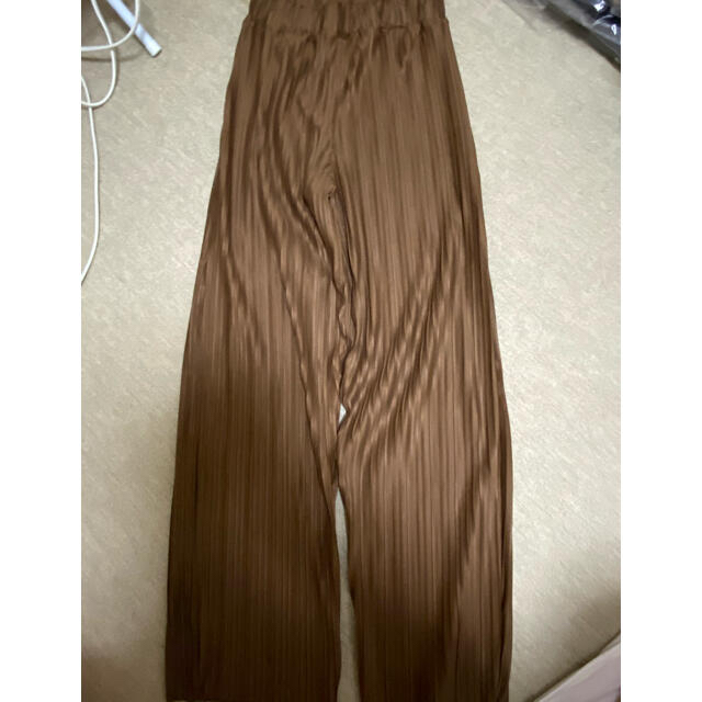 lawgy  easy pleats pants