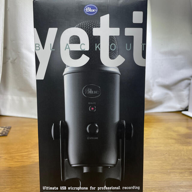 blue Microphones yeti blackout