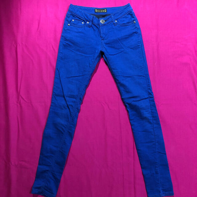 CECIL McBEE(セシルマクビー)のセシルマクビー  パンツ  M  ブルー レディースのパンツ(デニム/ジーンズ)の商品写真