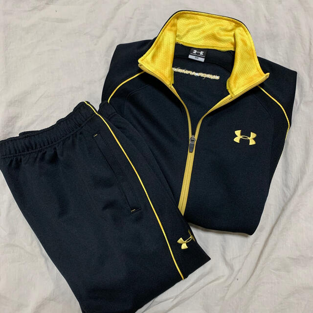 UNDER ARMOUR(アンダーアーマー)の美品 ＊ アンダーアーマー　セットアップ ジャージ メンズのトップス(ジャージ)の商品写真