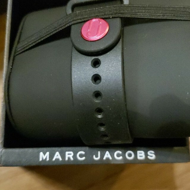 MARC JACOBS(マークジェイコブス)のマークジェイコブス　腕時計　ハイブリッド　スマートウォッチ　ブラック　アナログ レディースのファッション小物(腕時計)の商品写真