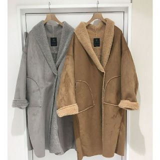 ダブルクローゼット(w closet)の最終値下げ★未使用品★ w closet ムートンガウンコート内側ボア キャメル(ムートンコート)