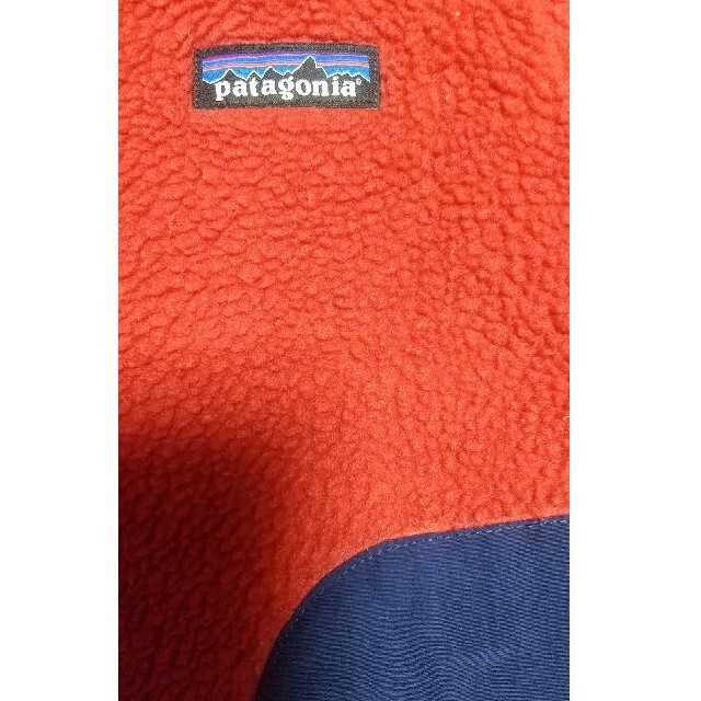 patagonia(パタゴニア)のpatagonia パタゴニア キッズ キッズ/ベビー/マタニティのキッズ服男の子用(90cm~)(ジャケット/上着)の商品写真