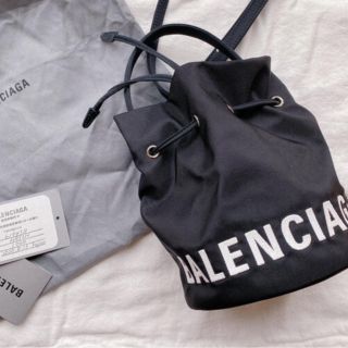 バレンシアガバッグ(BALENCIAGA BAG)の【新品未使用】バレンシアガ　バケットバッグ(ショルダーバッグ)