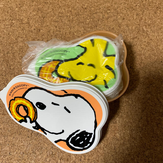 SNOOPY お弁当箱/タッパー　ミスド2012 インテリア/住まい/日用品のキッチン/食器(弁当用品)の商品写真