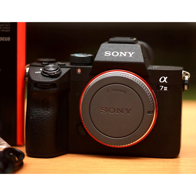 SONY(ソニー)のほぼ新品 α7III SONY ILCE−7M3 A7III スマホ/家電/カメラのカメラ(ミラーレス一眼)の商品写真