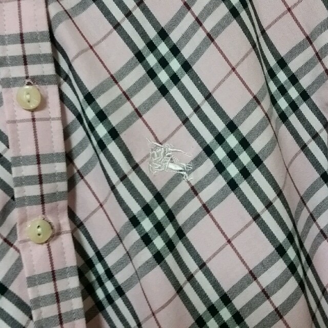 BURBERRY(バーバリー)のバーバリーピンクチェックシャツ レディースのトップス(シャツ/ブラウス(長袖/七分))の商品写真