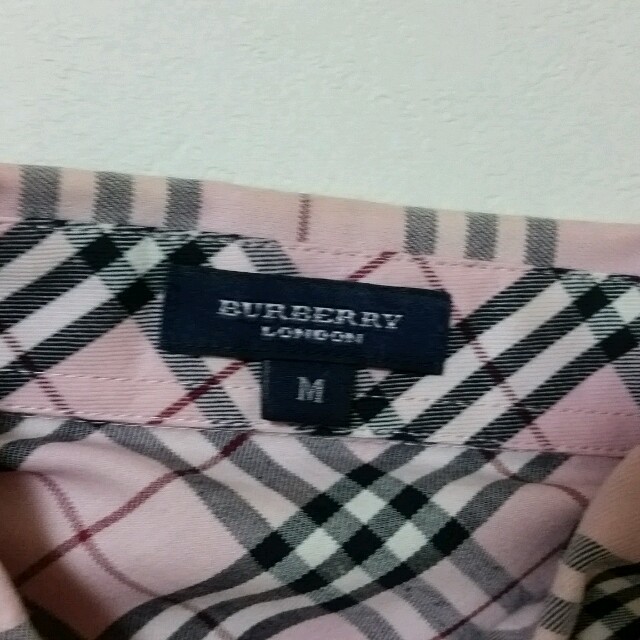 BURBERRY(バーバリー)のバーバリーピンクチェックシャツ レディースのトップス(シャツ/ブラウス(長袖/七分))の商品写真