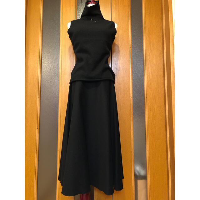 美品です FOXEY フォクシー スワロフスキー付き カシミヤ ニット