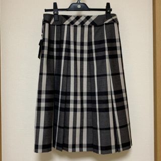 バーバリー(BURBERRY)のバーバリー　スカート(ひざ丈スカート)