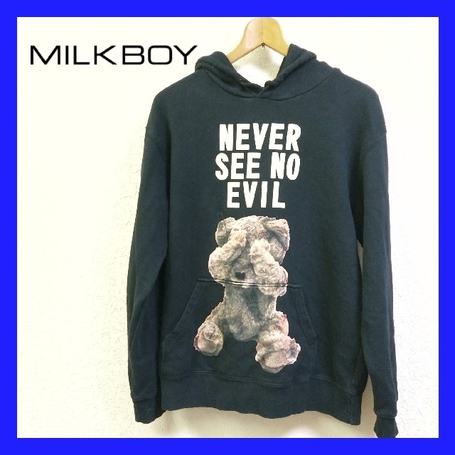 MILKBOY(ミルクボーイ)の【大人気完売品】MILKBOY  パーカーテディベア Msize 黒 メンズのトップス(パーカー)の商品写真