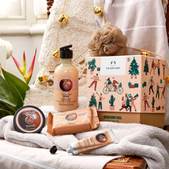 THE BODY SHOP(ザボディショップ)の【はつ様専用】《未使用新品》THE BODY SHOP シア バス&ボディギフト コスメ/美容のボディケア(ボディソープ/石鹸)の商品写真