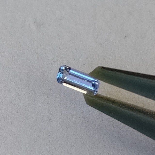 希少☆ジェレメジェバイト　0.13ct