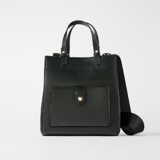 ザラ(ZARA)のZARA フロントポケット付きミディトートバッグ(ショルダーバッグ)