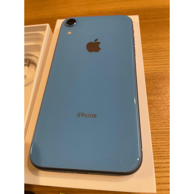 Apple(アップル)のiPhone XR Blue 64 GB SIMフリー 超美品　即日発送 スマホ/家電/カメラのスマートフォン/携帯電話(スマートフォン本体)の商品写真