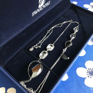 スワロフスキー(SWAROVSKI)のお値下げ　スワロフスキー　ネックレス(ネックレス)