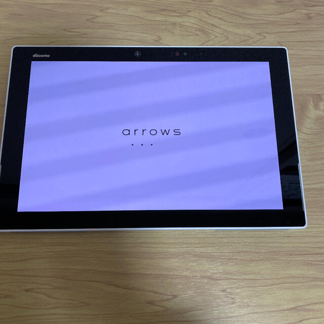 ARROW(アロー)のFUJITSU ARROWS F-04H 防水　フルセグ　タブレット アローズ スマホ/家電/カメラのPC/タブレット(タブレット)の商品写真