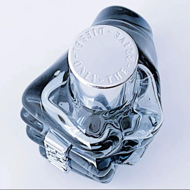 DIESEL(ディーゼル)の⭐️残量多 極美品⭐️ディーゼル オンリー ザ ブレイブ EDT SP 35ml コスメ/美容の香水(香水(男性用))の商品写真