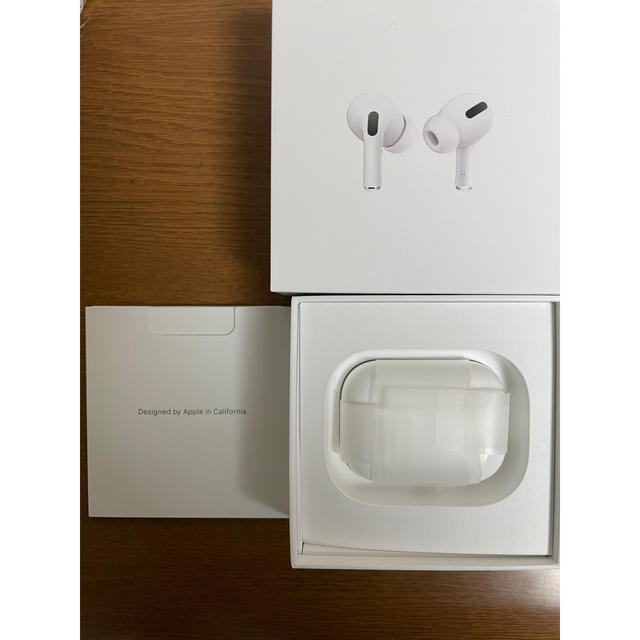 Apple(アップル)のairpods pro スマホ/家電/カメラのオーディオ機器(ヘッドフォン/イヤフォン)の商品写真