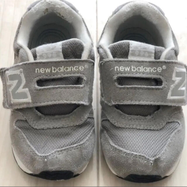 New Balance(ニューバランス)のニューバランス 996 スニーカー キッズ 16センチ キッズ/ベビー/マタニティのキッズ靴/シューズ(15cm~)(スニーカー)の商品写真