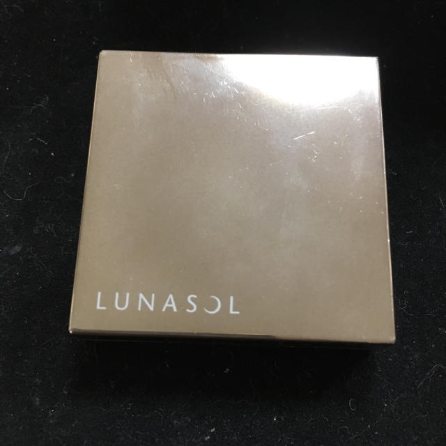 LUNASOL(ルナソル)のルナソルアイリッドベースN コスメ/美容のベースメイク/化粧品(アイシャドウ)の商品写真