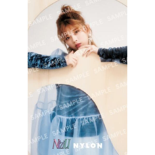 NiziU NYLON 封入特典  リク ミニフォトカード エンタメ/ホビーのタレントグッズ(アイドルグッズ)の商品写真