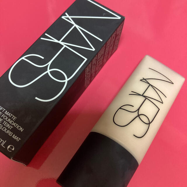 NARS ソフトマットコンプリートファンデーション