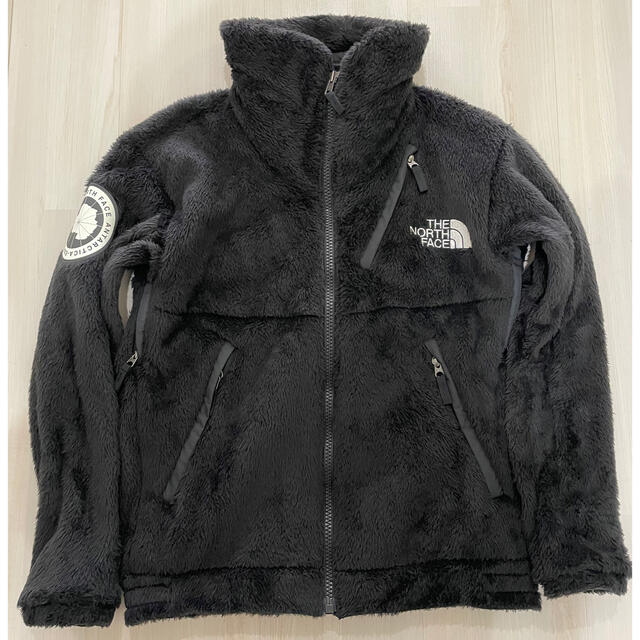 THE NORTH FACE(ザノースフェイス)のTNF アンタークティカバーサロフトジャケット　19AW Lサイズ メンズのジャケット/アウター(ブルゾン)の商品写真