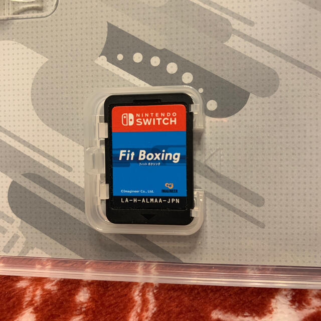 Nintendo Switch(ニンテンドースイッチ)のFit Boxing Switch 美品！ エンタメ/ホビーのゲームソフト/ゲーム機本体(家庭用ゲームソフト)の商品写真