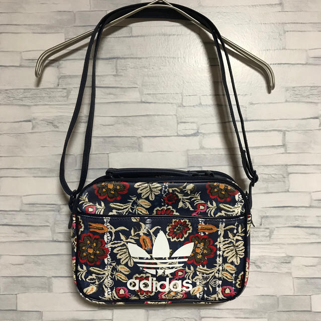 希少 adidas The Farm 花柄 リュック ショルダーバッグ 2way