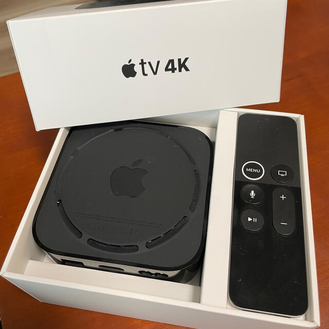 Apple TV 4K 32GBテレビ