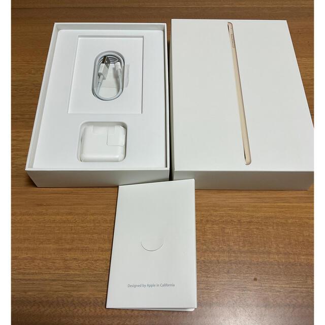iPad(アイパッド)のiPad mini 4 32GB ゴールド セルラー スマホ/家電/カメラのPC/タブレット(タブレット)の商品写真