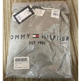 トミーヒルフィガー(TOMMY HILFIGER)の新品未使用トミーヒルフィガー　　パーカー(パーカー)