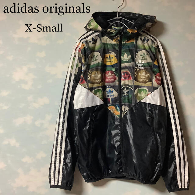 adidas カモナイロンパーカー