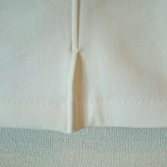 Abahouse Devinette(アバハウスドゥヴィネット)の新品！Devinetteの白スカート☆ レディースのスカート(ひざ丈スカート)の商品写真