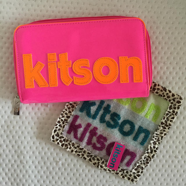 KITSON(キットソン)のルゴシ様専用☆kitson長財布 レディースのファッション小物(財布)の商品写真