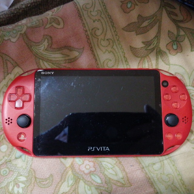 PS vita PCH-2000携帯用ゲーム機本体