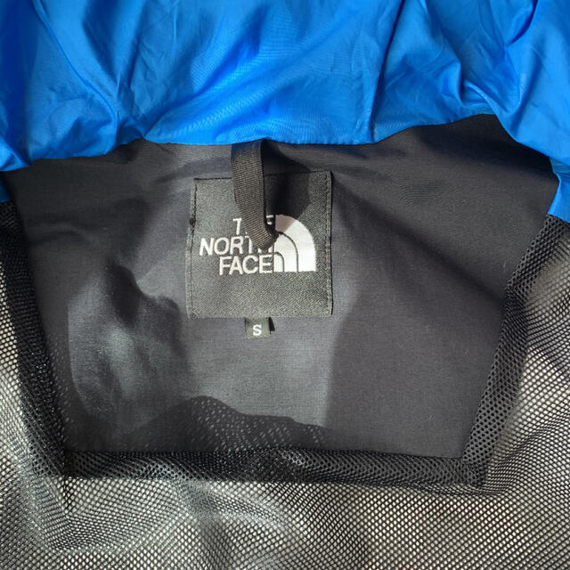 THE NORTH FACE(ザノースフェイス)のNORTH FACE ノースフェイス　スクープジャケット　ブラック　黒　ブルー メンズのジャケット/アウター(マウンテンパーカー)の商品写真