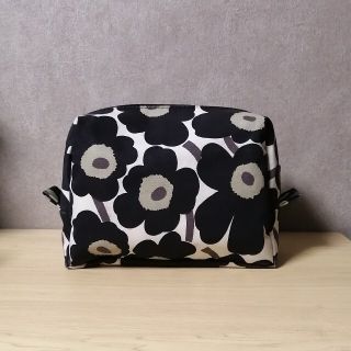 マリメッコ(marimekko)のマリメッコ　ポーチ(ポーチ)